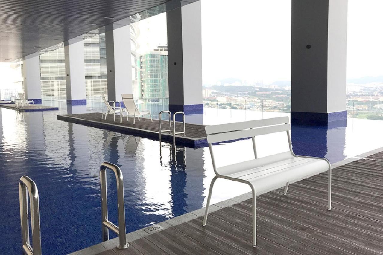 The Azure Residences 3A Paradigm Mall Pj 83A By Warm Home Petaling Jaya Exterior foto